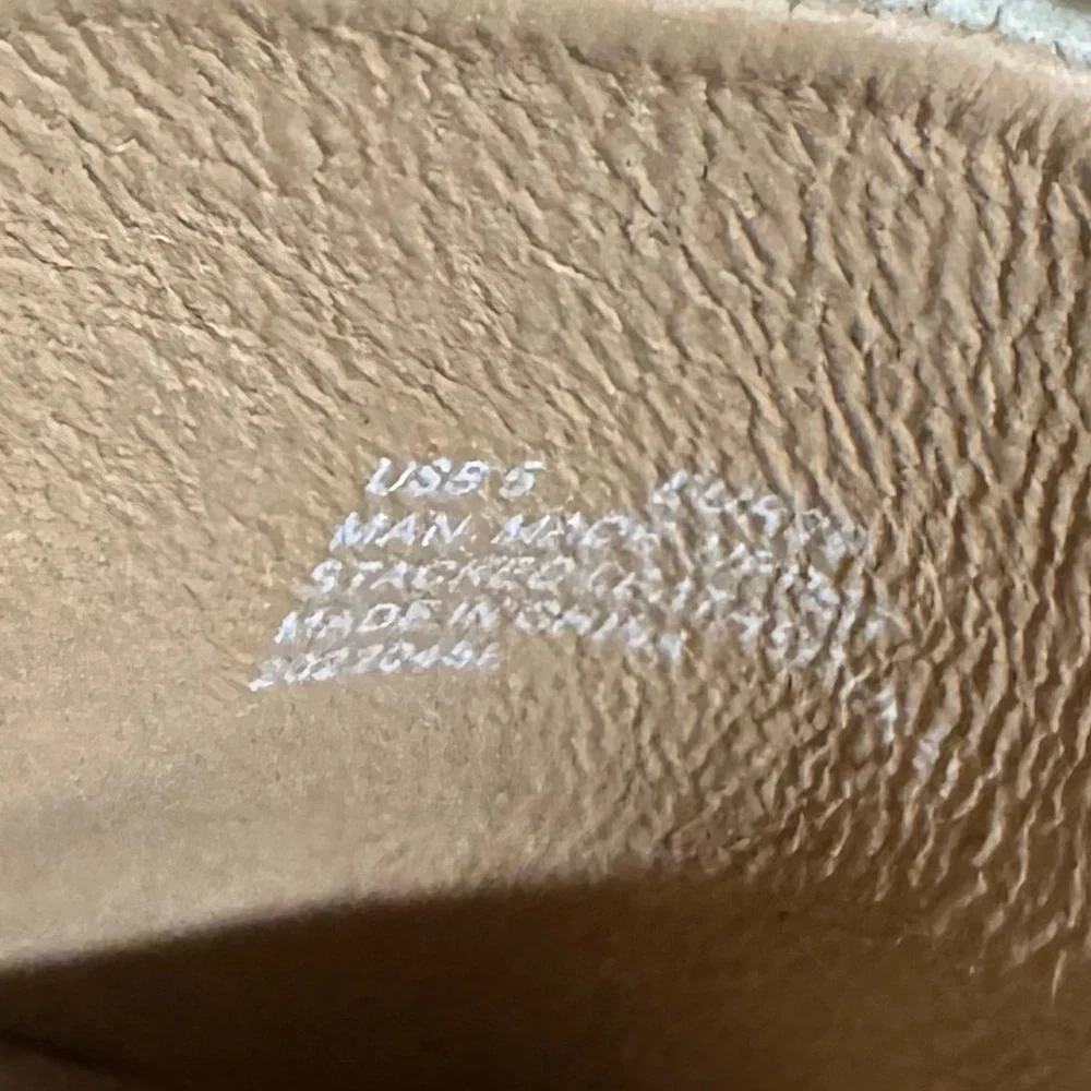 A Rider Girl Silver Rhinestone Mules
Excellent condition - Picture 7 of 7